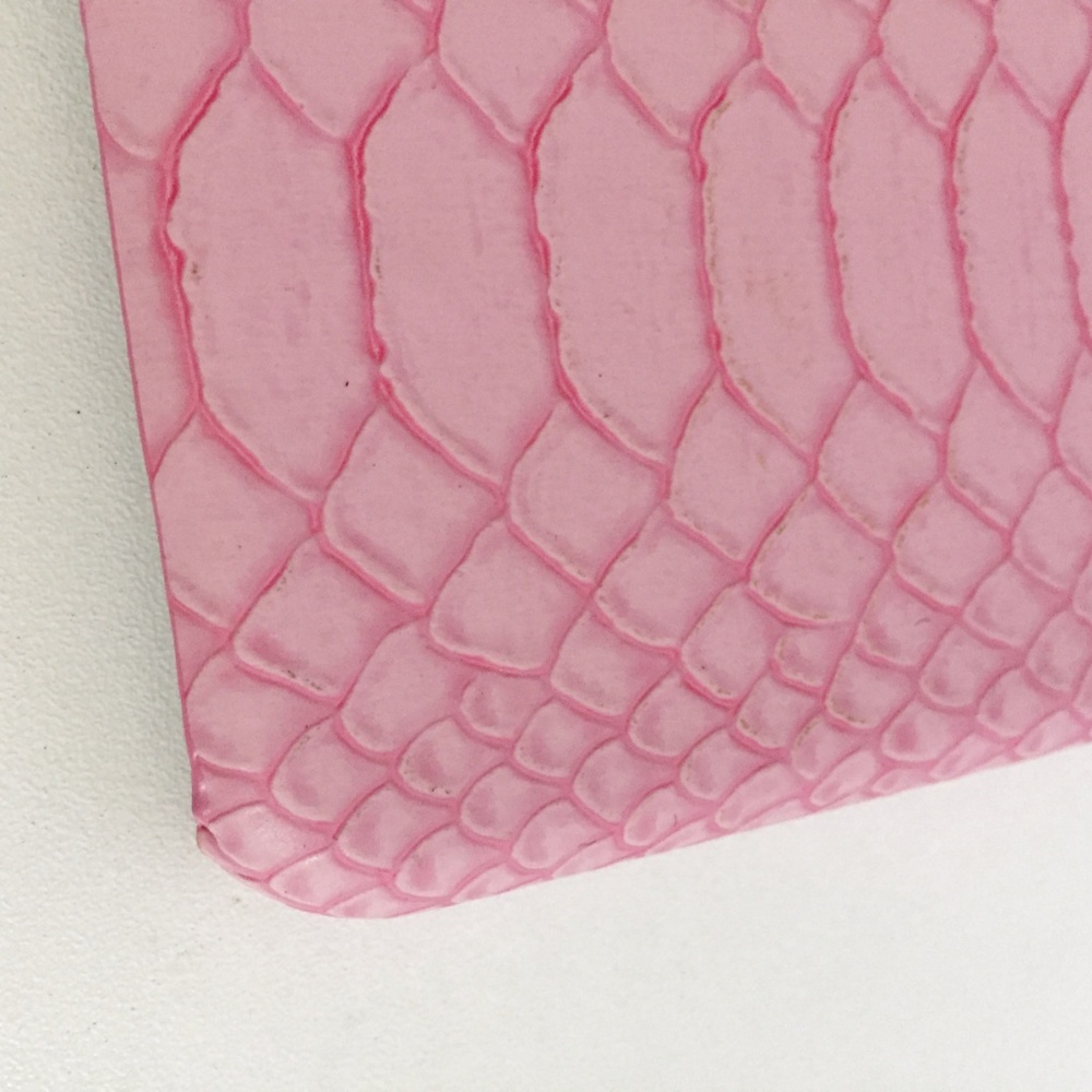 Pink Snake Pattern iPhone X case - Picture 3 of 7